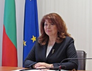 Президентът Йотова се среща с НАП и КЗП за цените и ефекта от кризата в Близкия изток