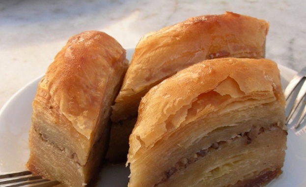 Тази година 2 май е специален за изповядващите исляма в