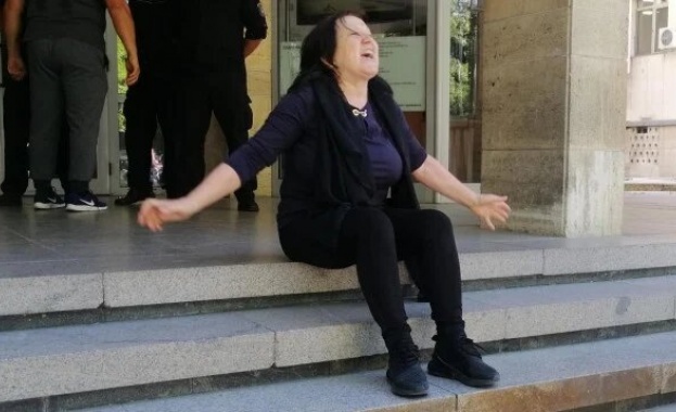 Протест пред Съдебната палата в Пловдив след решение на съда