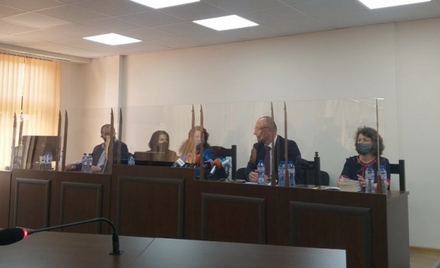 Председателите на Апелативния специализиран наказателен съд и Специализирания наказателен съд