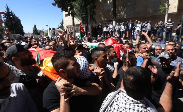 Дипломатическите усилия за прекратяване на огъня в Близкия изток засега