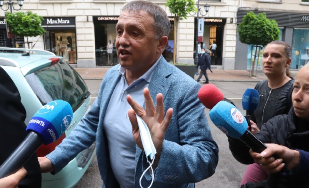 Собственикът на компания Градус Иван Ангелов се яви в прокуратурата