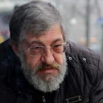 Деян Енев спечели Международния конкурс за къс хумористичен разказ „Алеко“