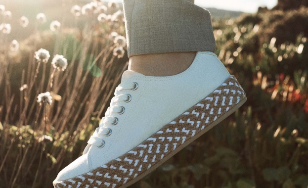 Водещата полска верига за чанти и обувки CCC представя новата