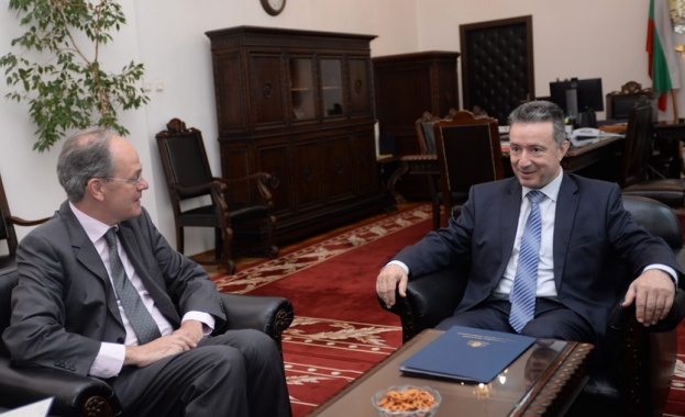 Министър Стоилов се срещна с посланика на Федерална Република Германия