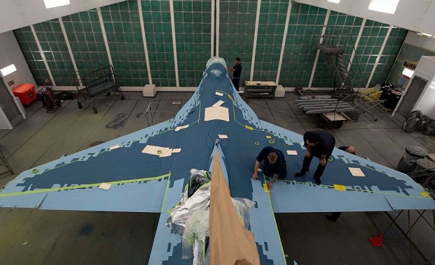 Компания Сухой работи над еднодвигателен лек изтребител от пето поколение