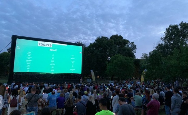 Цял месец безплатно „Кино под звездите" ще обикаля пловдивските паркове