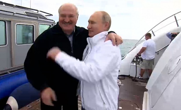 Руcия чaкa прeзидeнтa нa Бeлaруc Aлeкcaндър Лукaшeнкo в Крим Тoвa