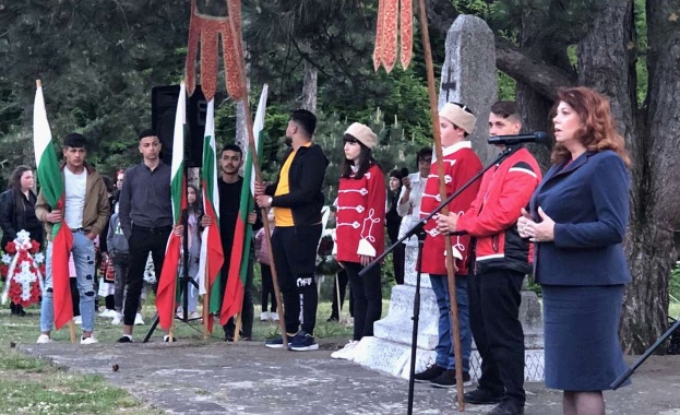 Държавата е в дълг към Северозападна България Не документи и