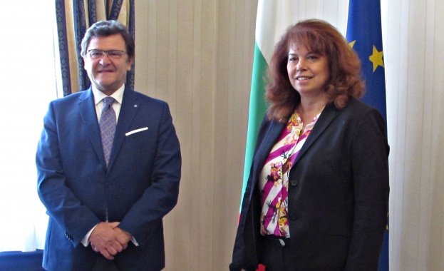 Напредъка на Албания по пътя към Европейския съюз обсъдиха на