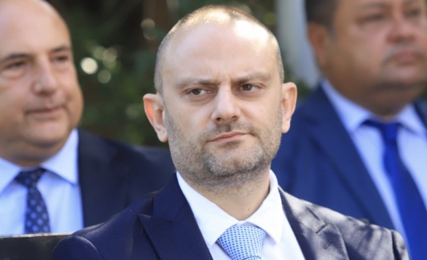 Със заповед на министър Бойко Рашков от днес главен комисар