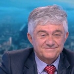 Румен Ненков: Възможно е Конституционния съд да коригира текстовете, касаещи двойното гражданство