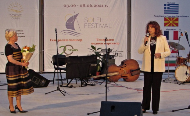 Вицепрезидентът е патрон на 10 ия Международен франкофонски фестивал в Созопол