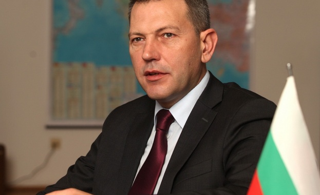 Министър Георги Тодоров: Няма да допусна забавяне на изплащането на пенсиите във Видин
