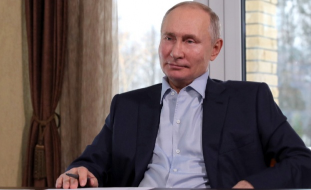 Президентът Владимир Путин отхвърли като фалшиви обвиненията че Русия стои