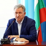 Кацаров за ниския брой ваксинирани: Прекалената агресия може да влоши ситуацията