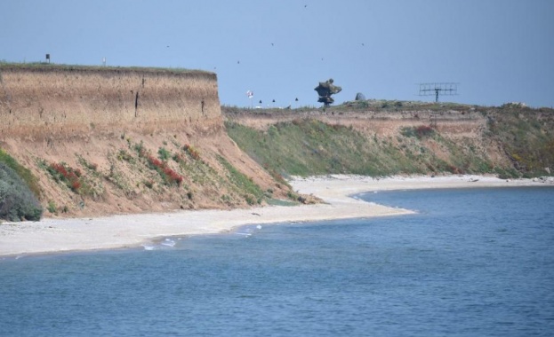 След прекъсване на издирването на катастрофиралия изтребител МиГ 29 на 14