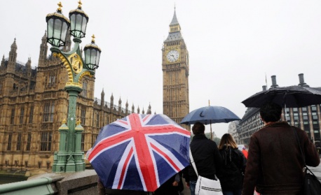 Сънародниците ни във Великобритания и Северна Ирландия с рекорден брой заявления за гласуванe. В Турция - едва 27 секции 