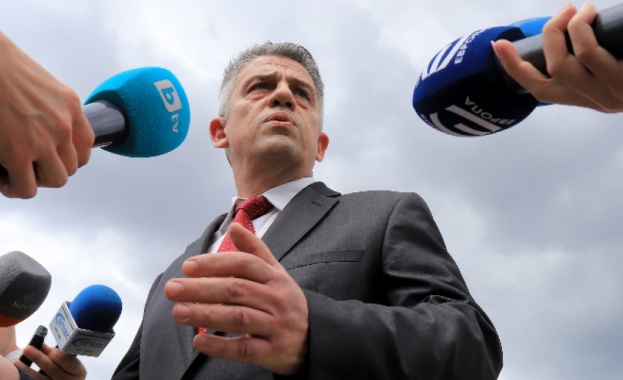 Отстраненият от директорския пост на държавна агенция Разузнаване Атанас Атанасов