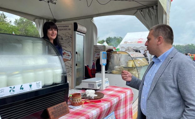 В момента сектор Животновъдство оцелява Целта е да започне да