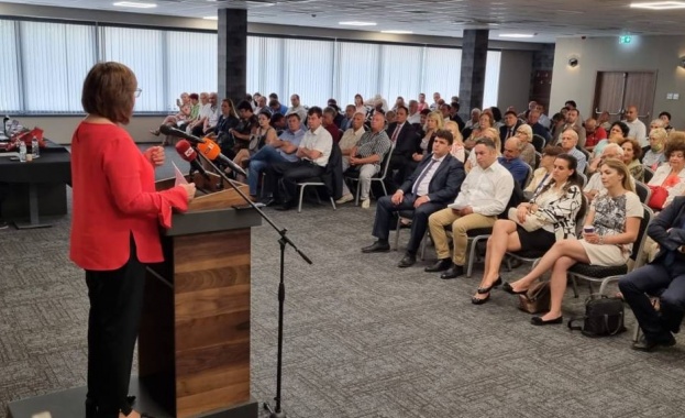 Откъде другите партии виждат финансиране за преизчисляване на пенсиите пита