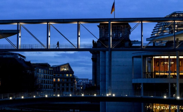 Властите в Берлин разрешиха от 3 юли да се провеждат