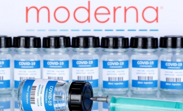 ЕС поръчва още 150 милиона дози от ваксината на "Модерна"