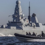 Руски военни откриха предупредителен огън срещу британски кораб в Черно море