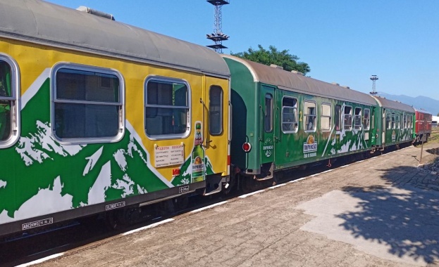 Влакът по теснолинейката ще пътува с изцяло нова визия от