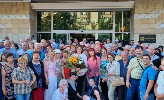 Промяната започна на 4 април Моделът ГЕРБ се пропука Промяната