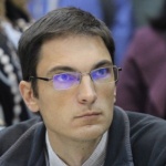  Александър Дунчев:  80-90% от администрацията и ръководните кадри в България се избират по непрозрачен, политически начин"