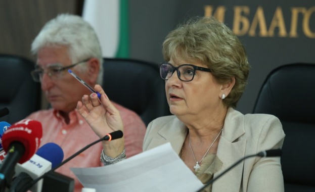 Няма банкови гаранции парите за магистралата са застраховани в няколко