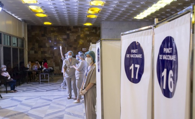 Русия съобщи за 737 смъртни случая от коронавирус във вторник,