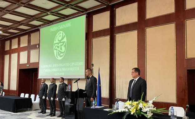 България има нужда от стабилен ловен отрасъл Това заяви министърът