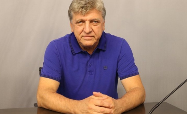 Манол Генов Скандално е нахлуването на Бойко Борисов и кандидат