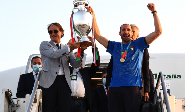 Италианският национален отбор по футбол се завърна у дома но
