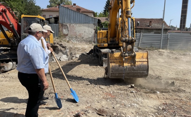 Медицински университет Пловдив започва изграждането на нов модерен корпус С официална