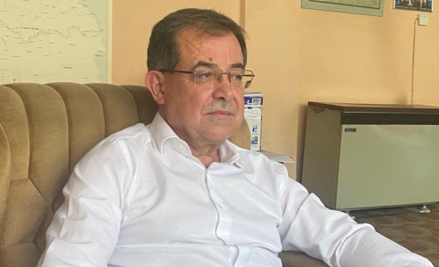 Не е ясно какъв ефект се търси от г жа Динева