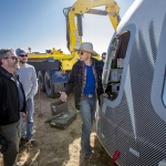 Джеф Безос и екипажът му се подготвят за полета до Космоса 