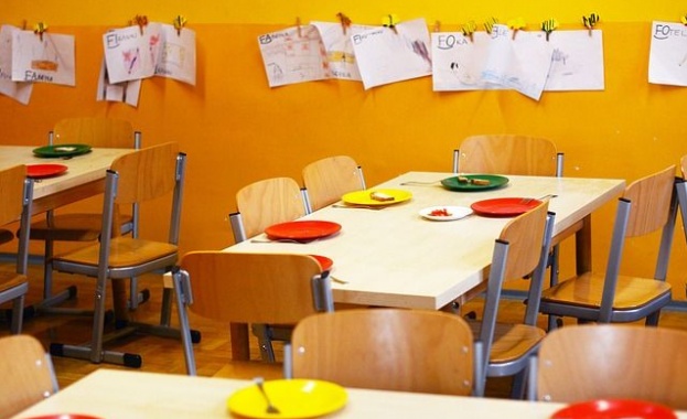 Детска градина в Перник е под карантина заради COVID-19