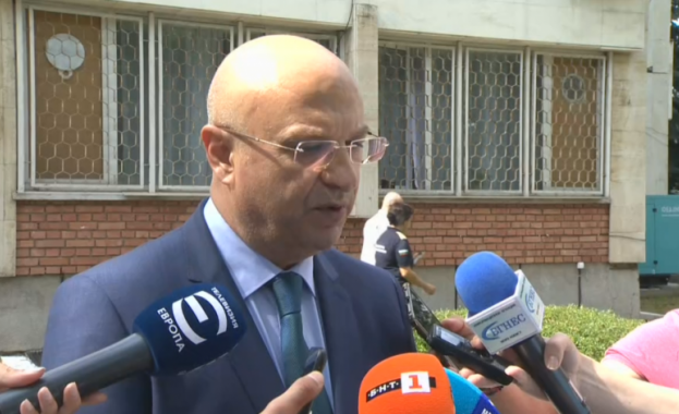 Главният секретар на МВР Стоян Темелакиев заяви че спрямо полицая