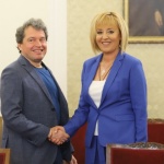 Манолова подкрепя ИТН за кабинет без "дългата ръка" на ДПС