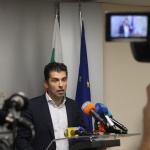 Министър Петков връчи три сертификата за инвестиции клас А на стойност над 54 млн. лв. 