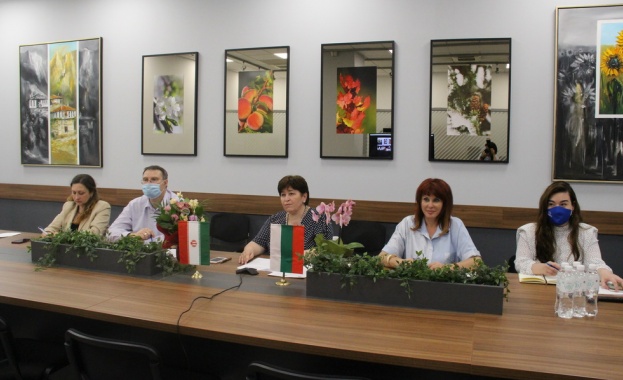 Mинистърът на туризма на Република България Стела Балтова и министърът