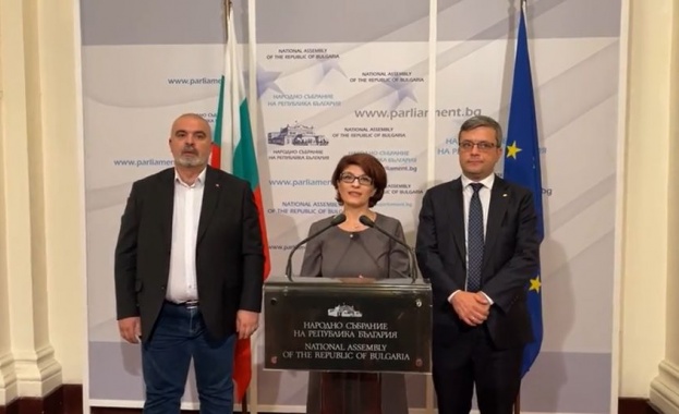 Служебният министър Бойко Рашков ползва трибуната на МВР за да