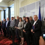 Нинова: В преговорите с ИТН защитаваме ангажиментите, които сме поели пред нашите избиратели