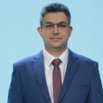 Биографията на Николов: Неясноти около образованието. Управлявал е по-малко хора, отколкото са министрите в кабинета 