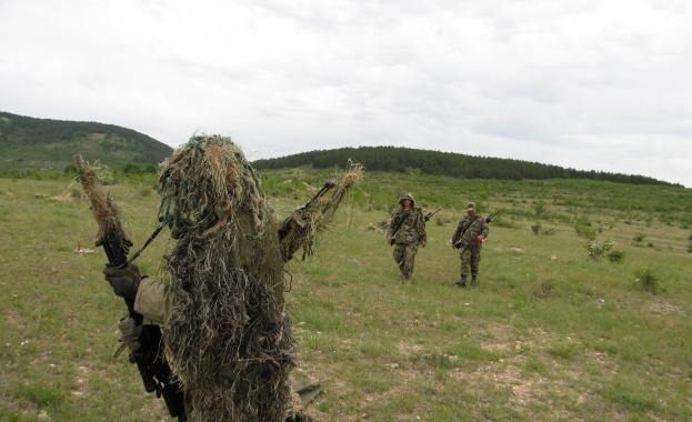 На огневия комплекс Батмиш край Сливен през август ще има