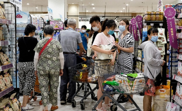 Китайският град Ухан ще тества всичките си 12 млн жителите