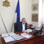 Влизаме в "червената зона" при 500 на 100 000 заболяемост за 14 дни